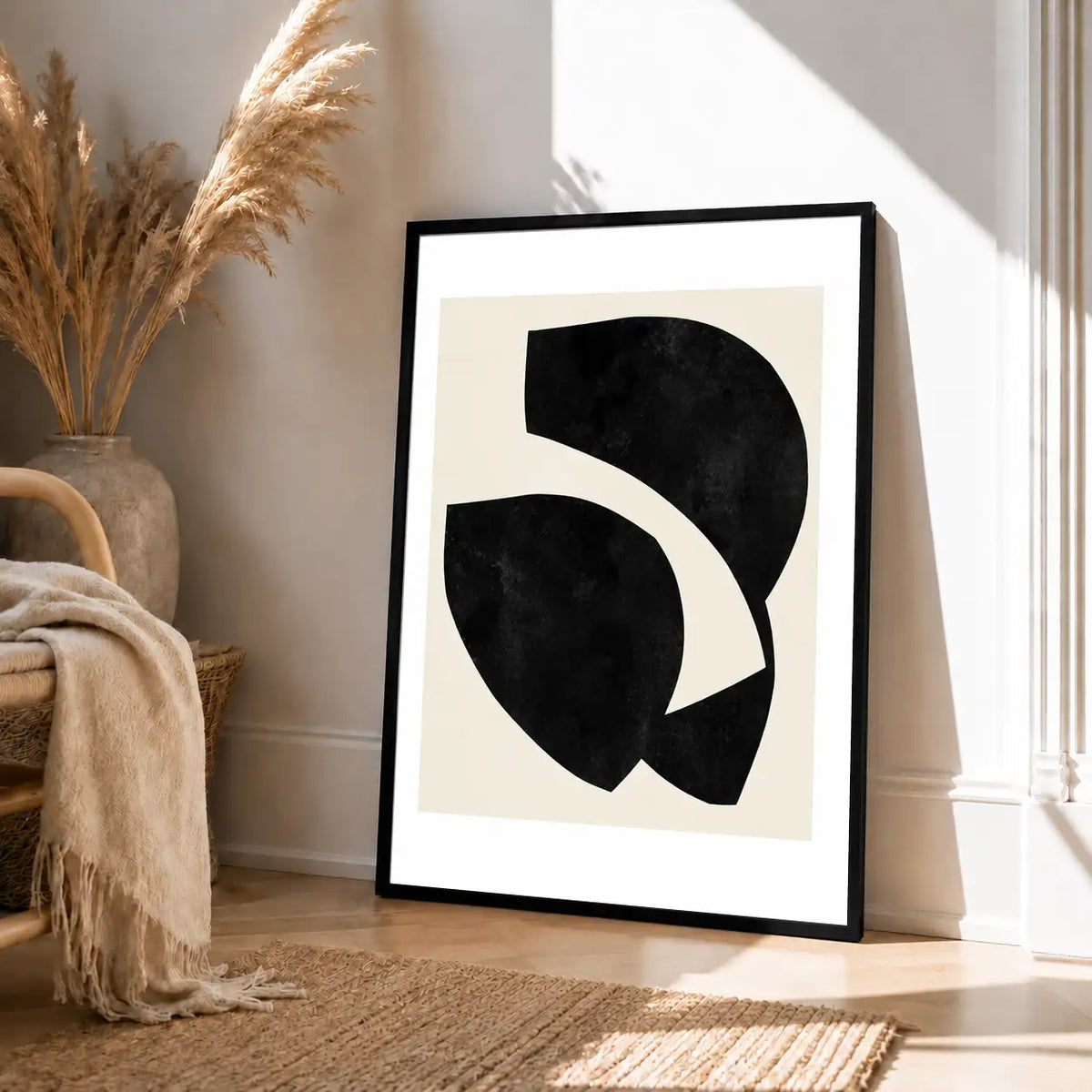 Black Interlocking Arcs Abstract Wall Art 4